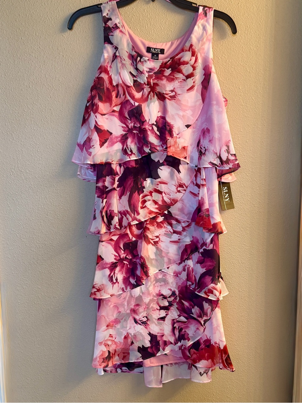 SLNY Pink Floral Tiered Midi Dress